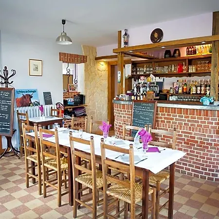 Logis Restaurant Le Relais Fleuri Hotel 2*