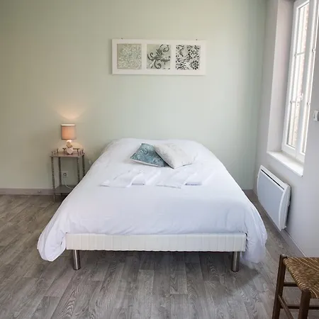 Logis Restaurant Le Relais Fleuri 2* Vervins