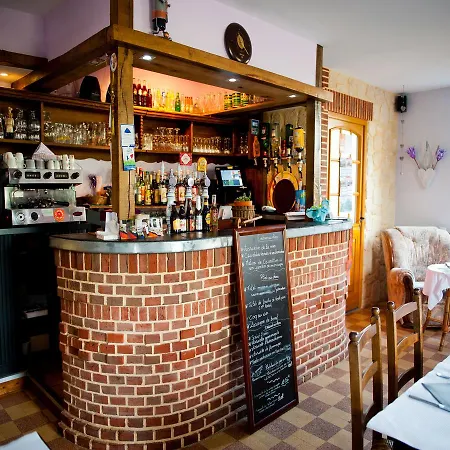 Logis Restaurant Le Relais Fleuri 2* Vervins